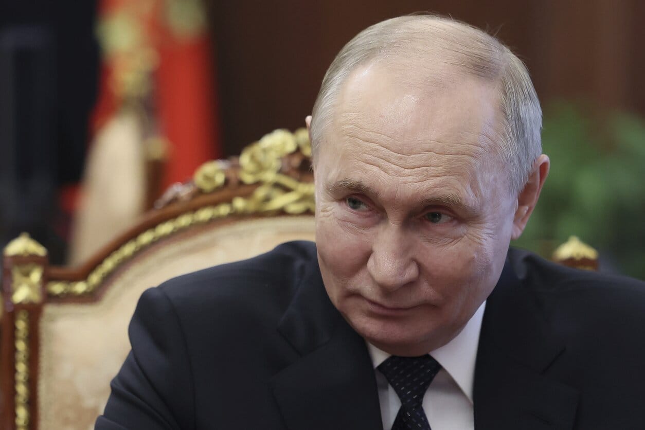 Россияне озадачены, что Путин развернул "космические войска" для защиты Курщины