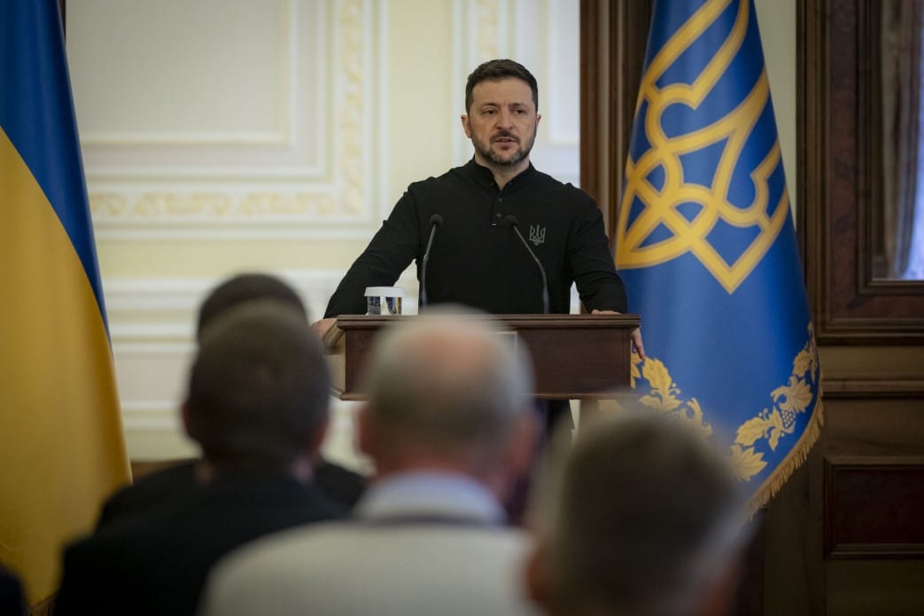 Зеленский анонсировал переговоры по поводу мира в Украине