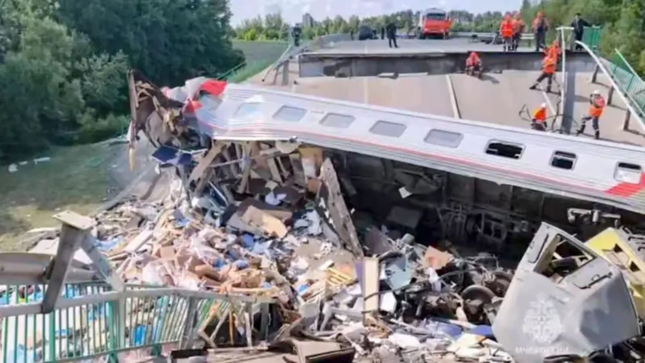 "Российские железные дороги" не советуют спать головой к окну после аварий на Брянщине и Курщине