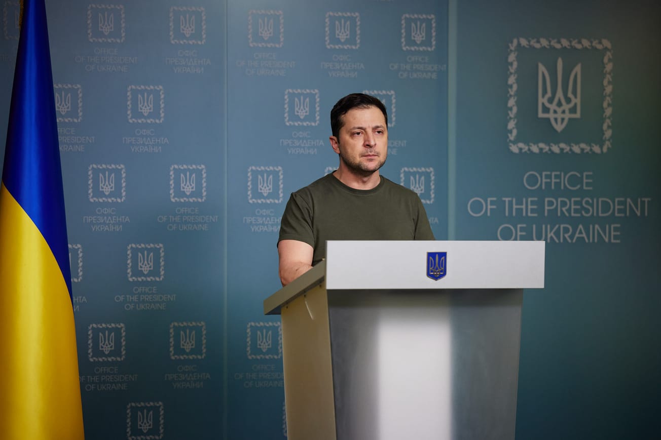 "Откроем третью войну": Зеленский отреагировал на требования России вывести ВСУ с Донбасса