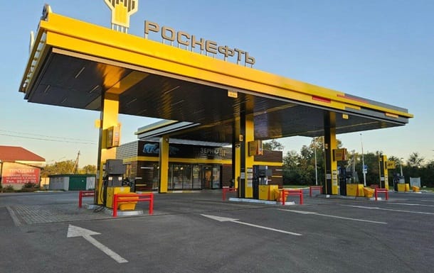 В России массовые проблемы с топливом и бензином, власти придумывают глупости